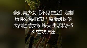 肥臀少妇半夜口交自己坐上去