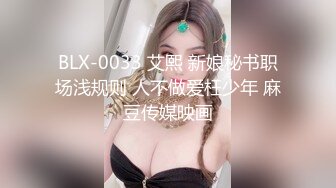 沙發爆操穿著艦娘海藍水手制服裝的美少女，胯下含屌後不停抽插到聽見她嫵媚呻吟…