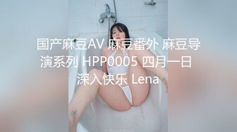 后入白嫩美臀，主动摇，有肉浪