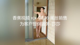 【爆乳女神究极核弹】秀人顶级巨乳女神『朱可儿』齐逼牛仔裤露骚丁微露逼唇 爆奶特写 趴在泳池边等你后入