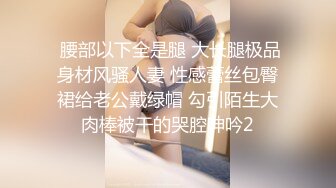 花裙萝莉美眉被小哥哥无套输出射满小粉穴