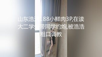 Hotel未流出酒店偷拍小情人被大叔一天操了好几次，看起来很满足，亲吻大鸡巴