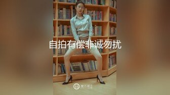 萝莉小妈回归直播，全程露脸大秀直播，身材保养的很好，揉奶抠逼还是那个骚劲，浪荡呻吟不止精彩刺激不断