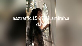 极品反差女大生04年清纯小姐姐【胡椒仔】露脸私拍，各种COSER裸体骚舞大号道具紫薇脸逼同框 (1)